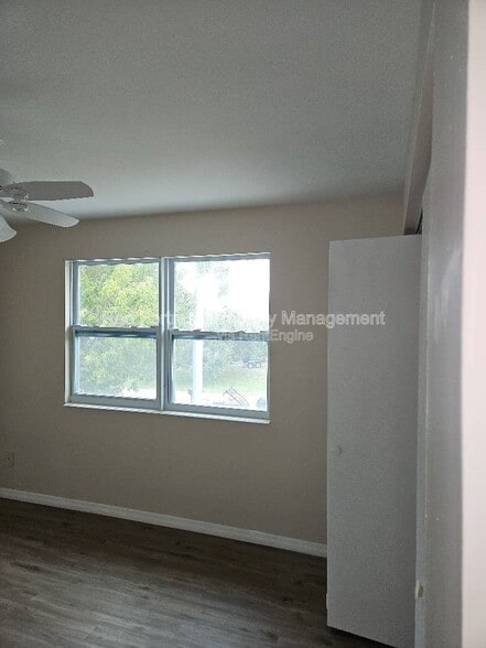 Building Photo - 17306 Whitewater Ct