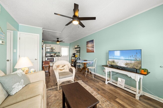 Building Photo - 333 Bluefish Dr