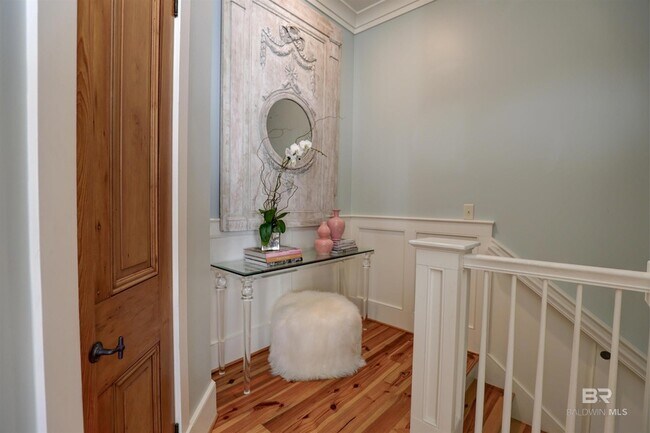 Building Photo - 4 Downtown Founders Ln