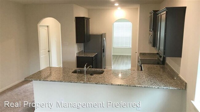 Building Photo - 20731 Solstice Point Dr