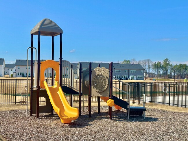 Building Photo - Spacious 3BD Townhome in Solana | 2-Car Garage | Pool, Gym & More