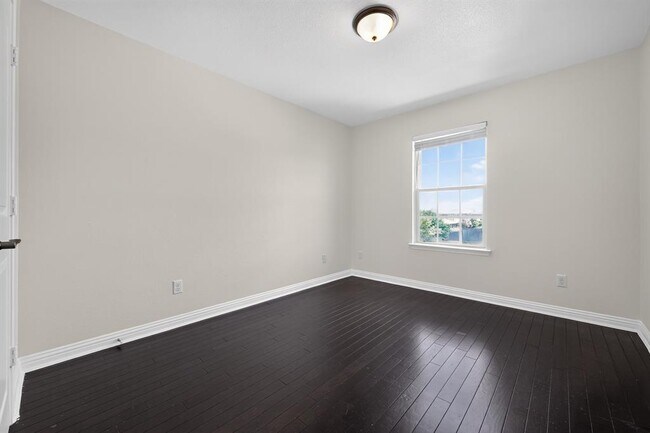 Building Photo - 16208 McAloon Way