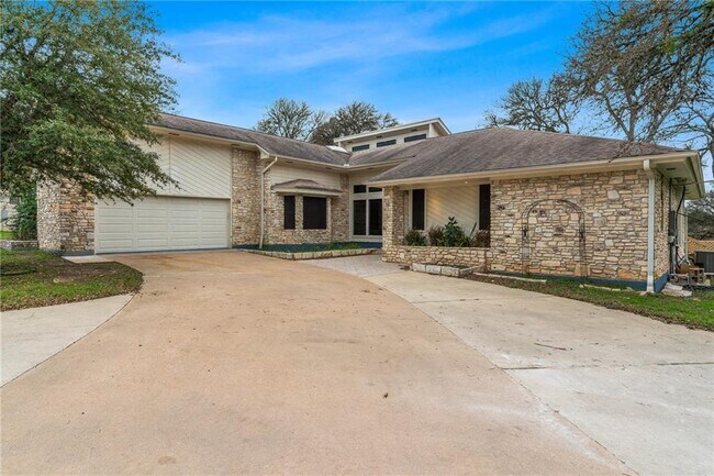 Building Photo - 301 Canvasback Dr