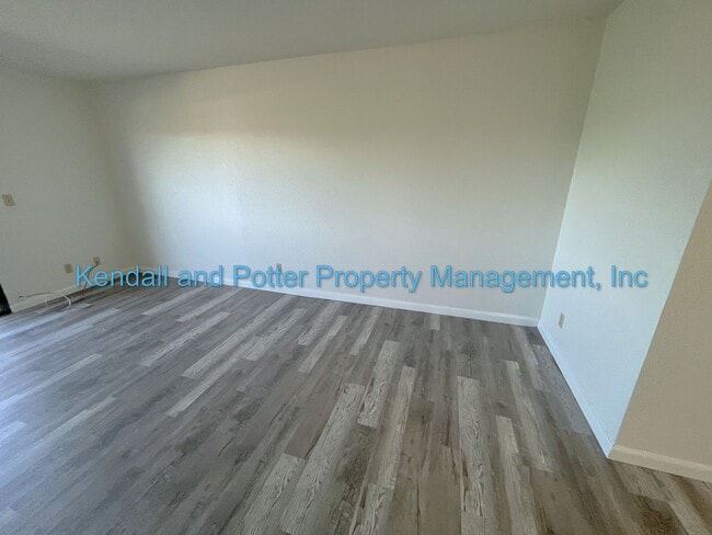 Building Photo - Madonna Vista Condo