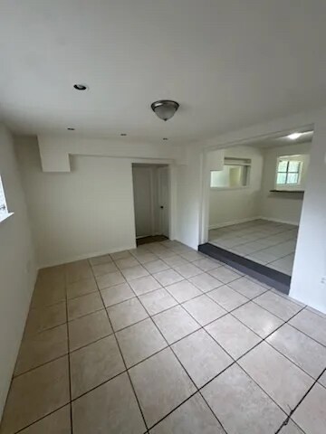 Building Photo - 6750 Snow White Dr