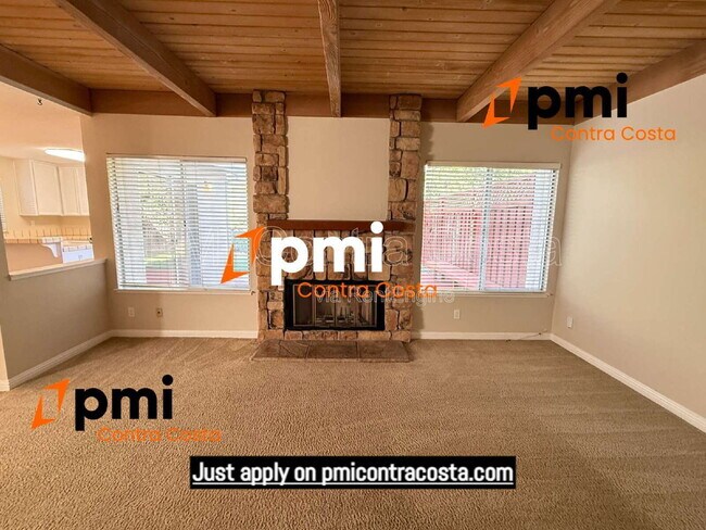 Building Photo - 974 Signal Ct