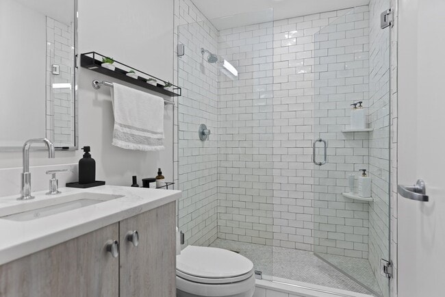 Building Photo - 63 Melcher St