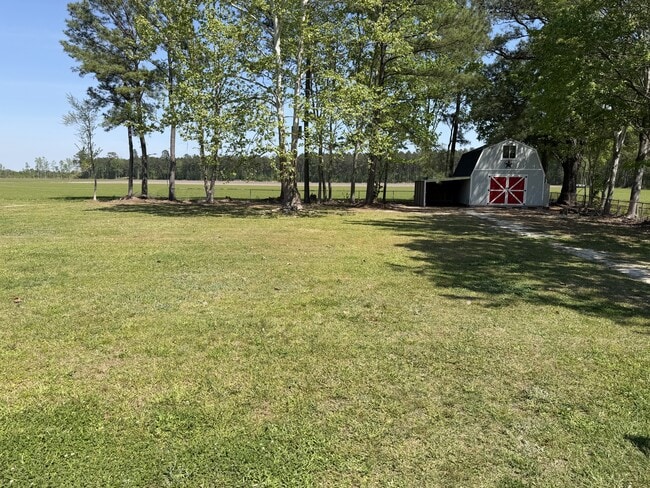 Building Photo - 1273 Halltown Rd