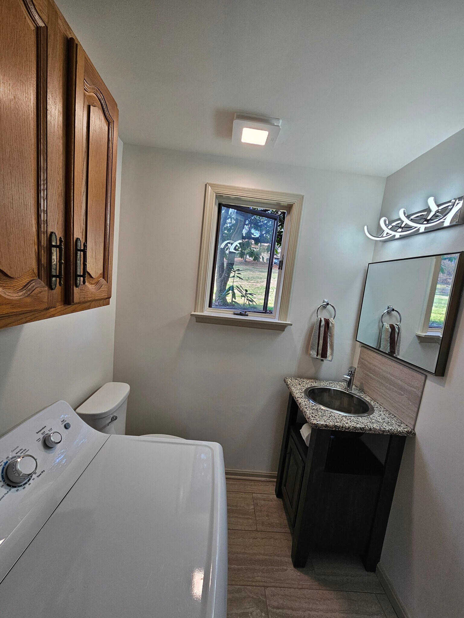Half bath/laundry - 3491 Horizon Dr