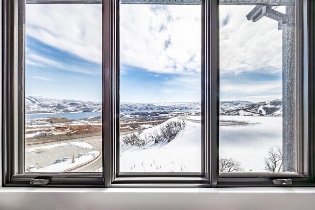 Building Photo - Large Studio with Lake Views at Pioche Vil...