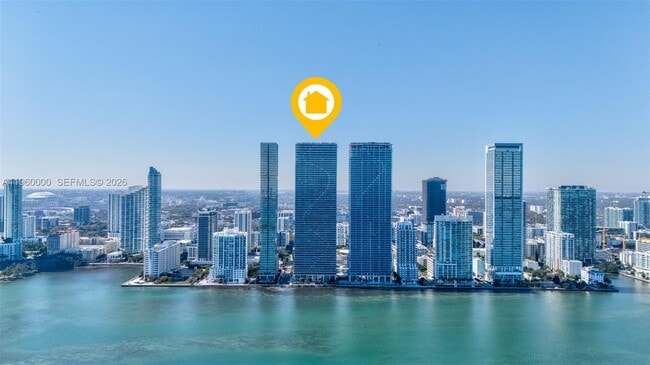 Building Photo - 700 NE 24th St