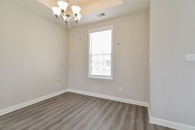 Building Photo - Now Leasing a 4-bedroom 2.5 bath home in W...