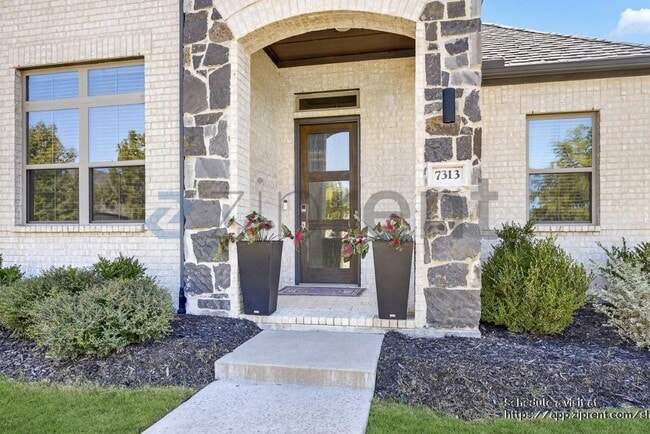 Building Photo - 7313 Zachery Dr
