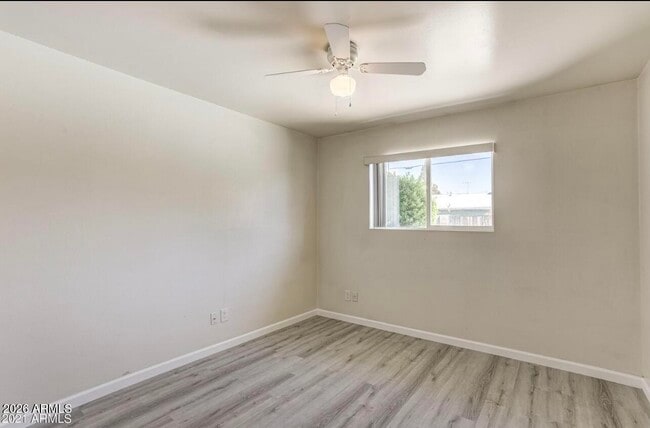 Building Photo - 40 E Fairmont Dr