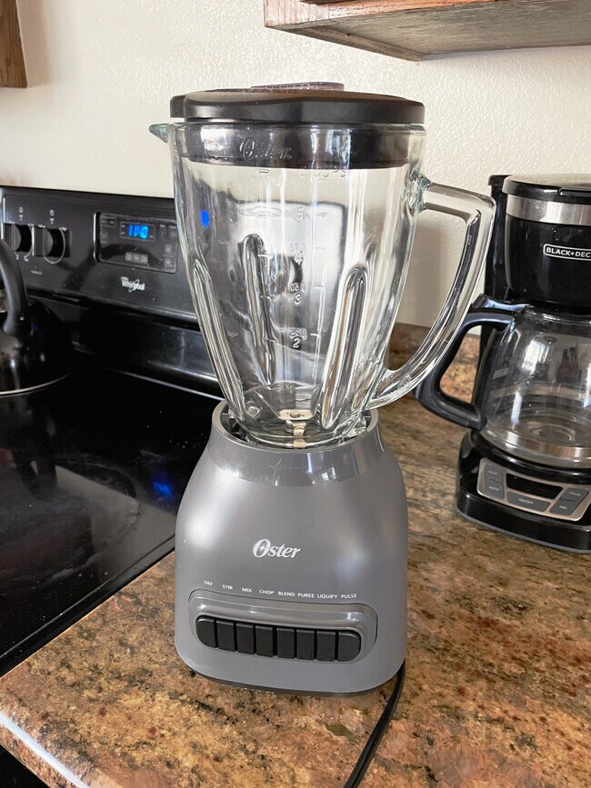 Building Photo - 323 Bodmer Ln