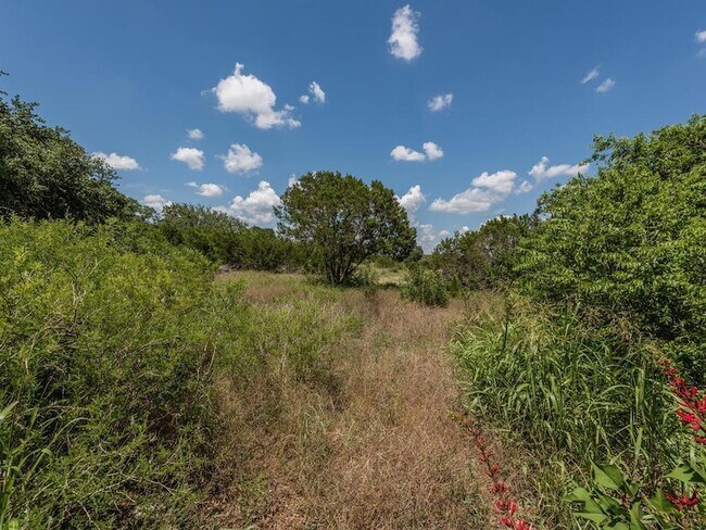 Building Photo - 11704 Emerald Falls Dr