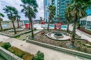 Building Photo - 5925 Almeda Rd