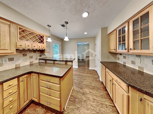 Building Photo - 4854 Green Valley Ct NW