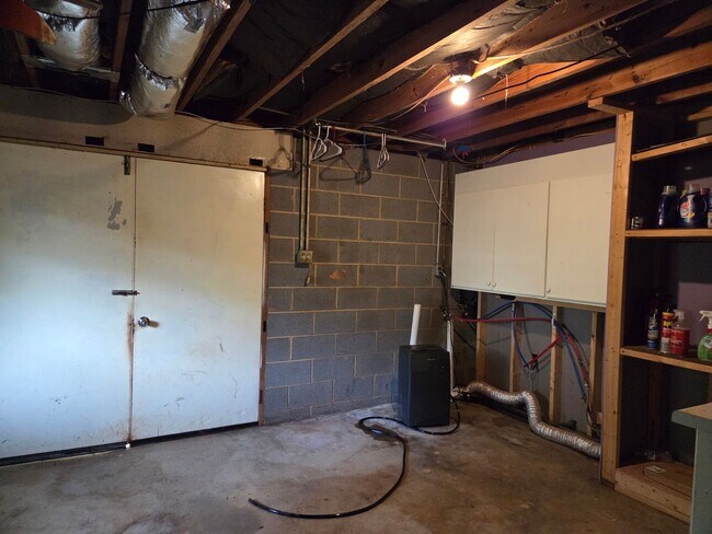 Building Photo - 112 Powder Horn Rd