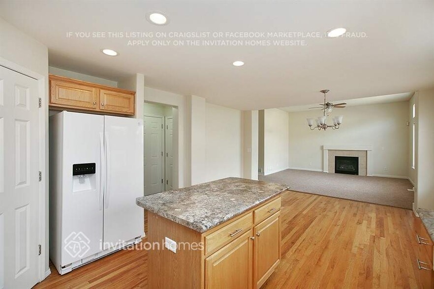 Building Photo - 7293 Grand Prairie Dr