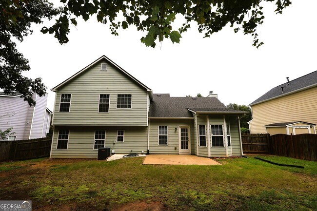 Building Photo - 3044 Lake Park Trail