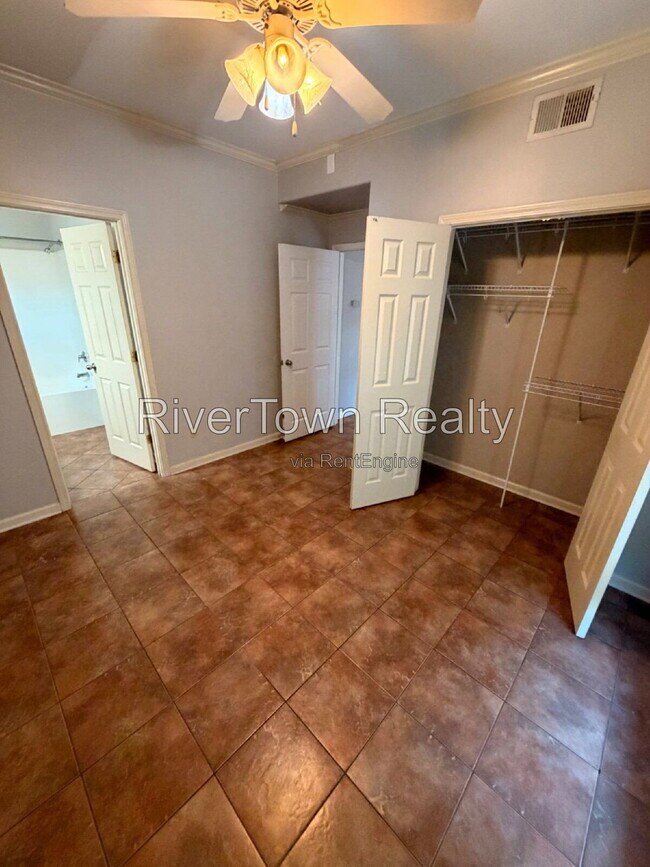 Building Photo - 641 Gookin Pl