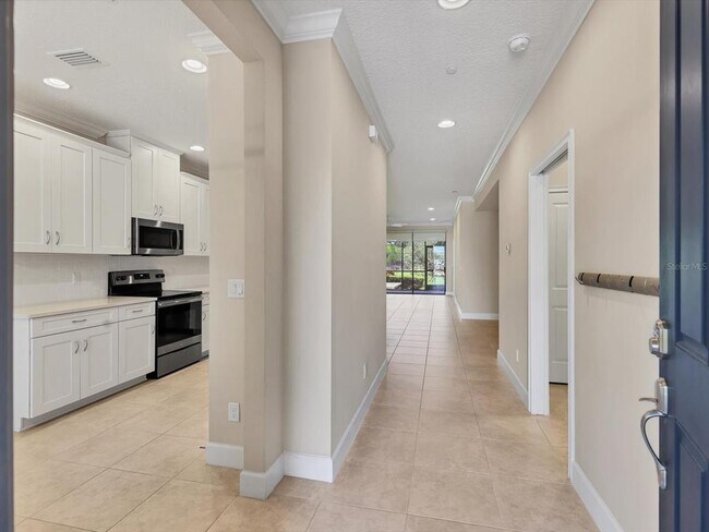 Building Photo - 13604 Messina Loop