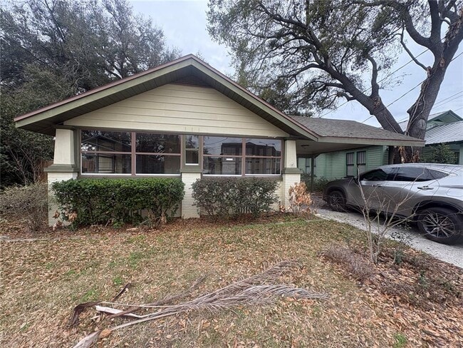 Building Photo - 745 Vistabula St