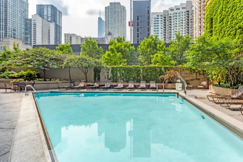 Building Photo - 75 N Dearborn St