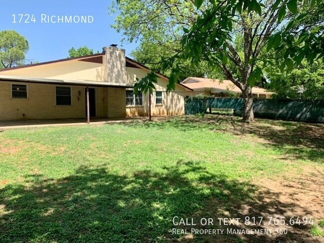 Building Photo - 1724 Richmond-