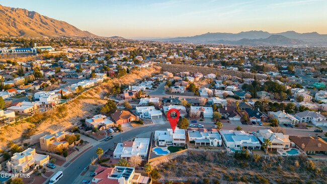 Building Photo - 6205 La Posta Dr