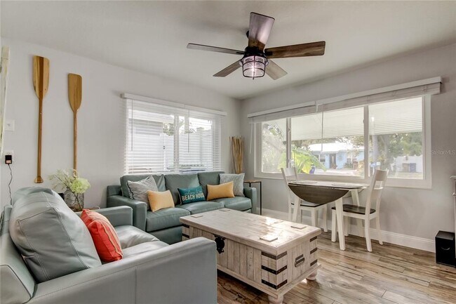 Building Photo - 1907 2nd St N