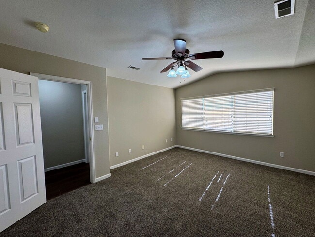 Building Photo - 9816 W Freiburg Dr