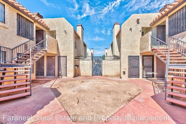 Building Photo - 2 br, 2 bath House - 2100 Venus Ave #C