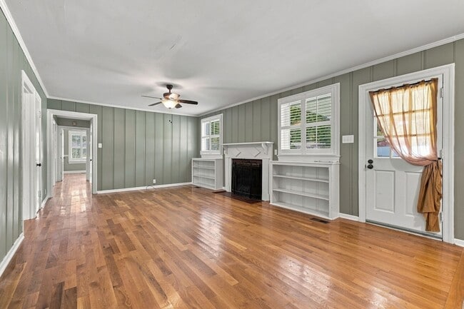 Building Photo - 122 Hammond Ave