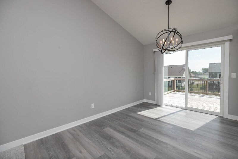 Building Photo - 3715 Fernwood Ln SW