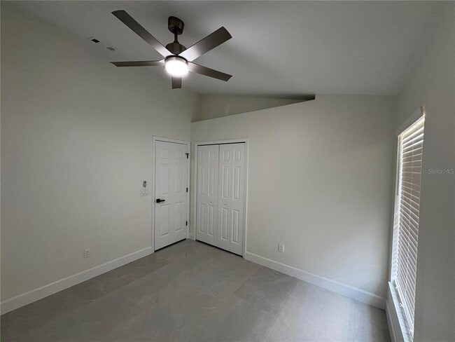 Building Photo - 11215 Crystal Glen Blvd