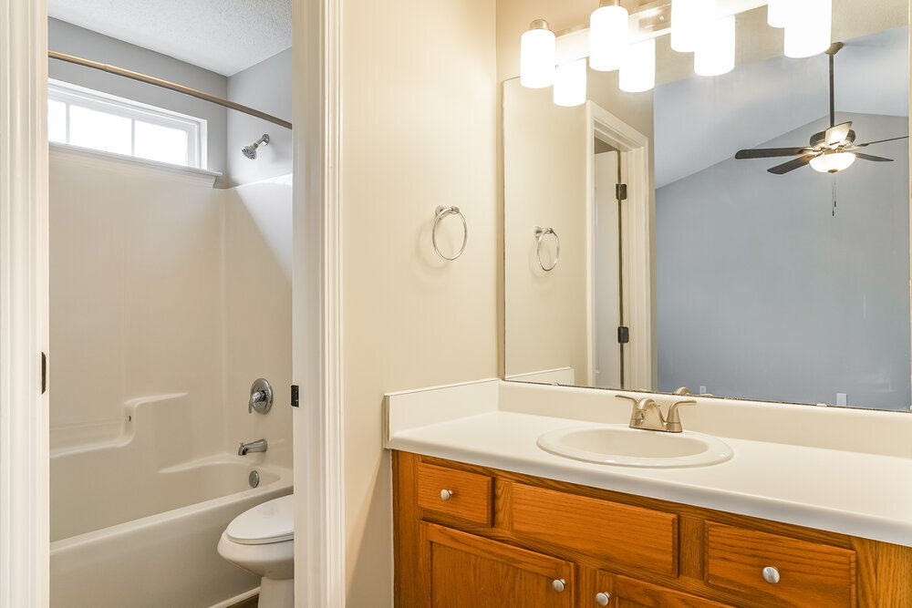 Building Photo - 5515 Scenic Brook Ln