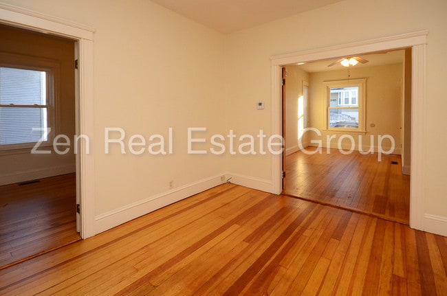 Building Photo - 232 Willow St