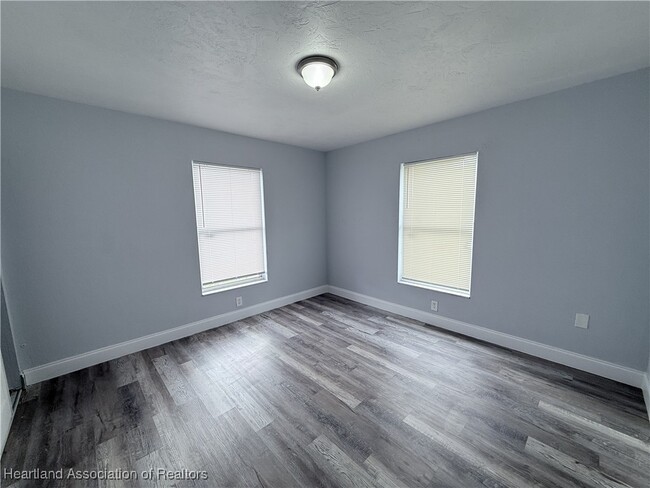 Building Photo - 508 W Hal McRae Blvd