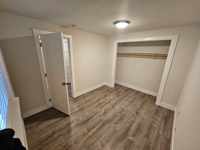 Building Photo - 829 2nd Ave N