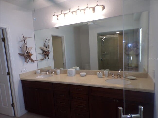 Building Photo - 101 N Marion Ct