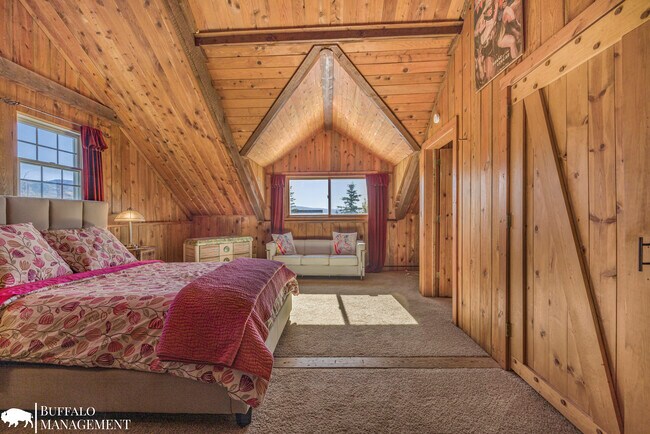 Building Photo - 575 Targhee Towne Rd