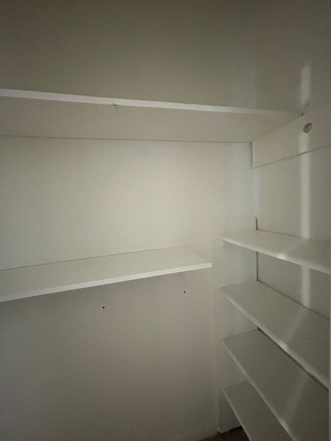 Building Photo - Register your account with Rently to sched...