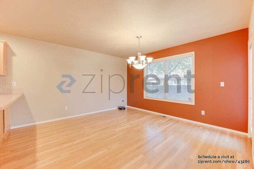 Building Photo - 15518 73rd Pl NE