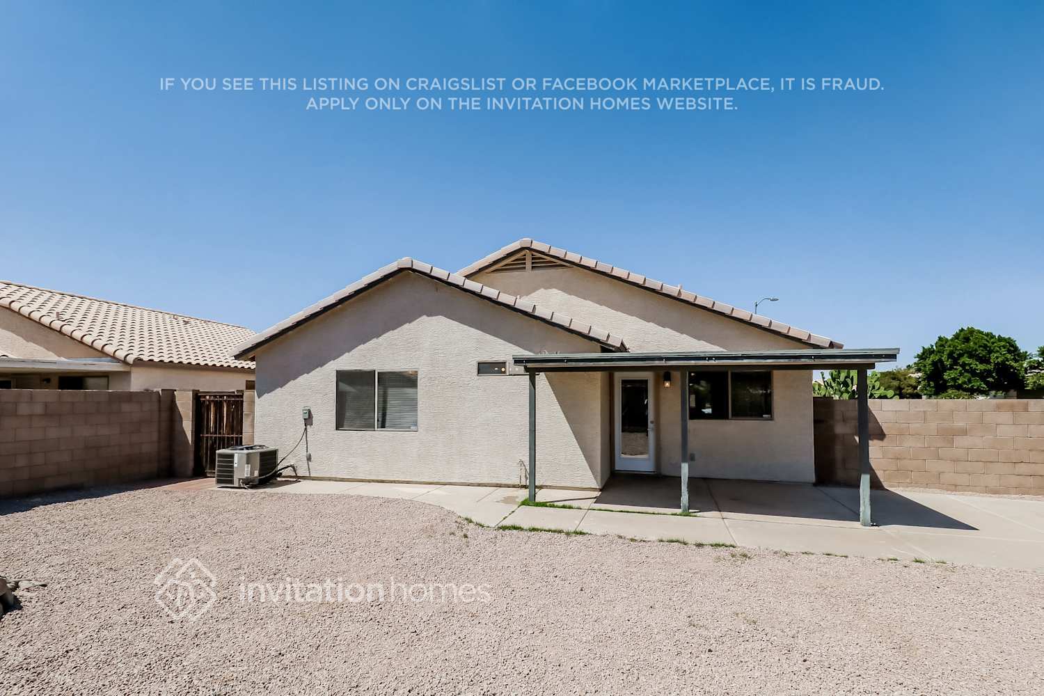 Building Photo - 15901 W Elm St