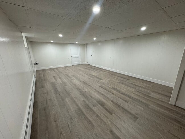 Building Photo - Beautiful Ranch House in Morningside!