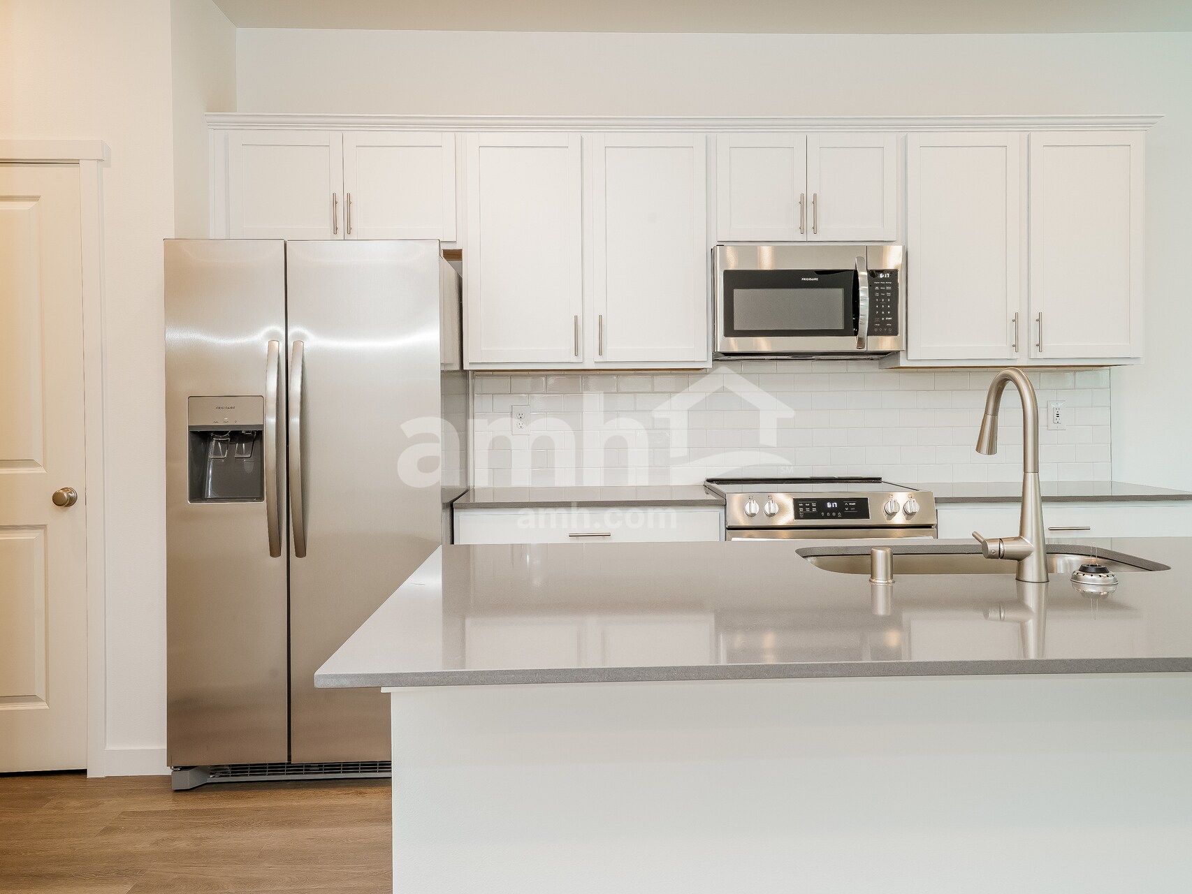 Building Photo - 8946 50th Ave SE