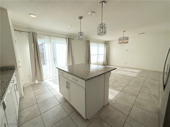 Building Photo - 1317 Hopespring Loop Ave