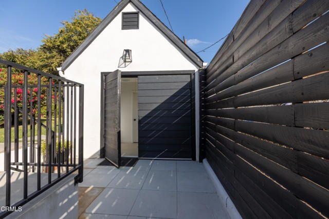 Building Photo - 5150 Loleta Ave